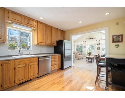 9 Pine Knoll Road Lexington, MA 02420 - Photo 7 of 30 Gallery Image 7
