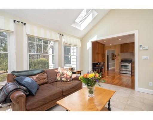 9 Pine Knoll Road Lexington, MA 02420 - Photo 8 of 30 Gallery Image 8