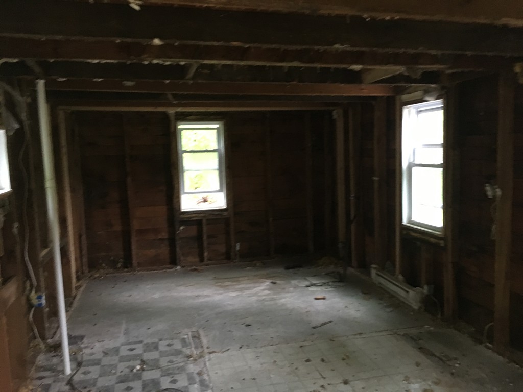 34 Oakham Road North Brookfield, MA 01535 - Photo 10 of 10 Gallery Image 10