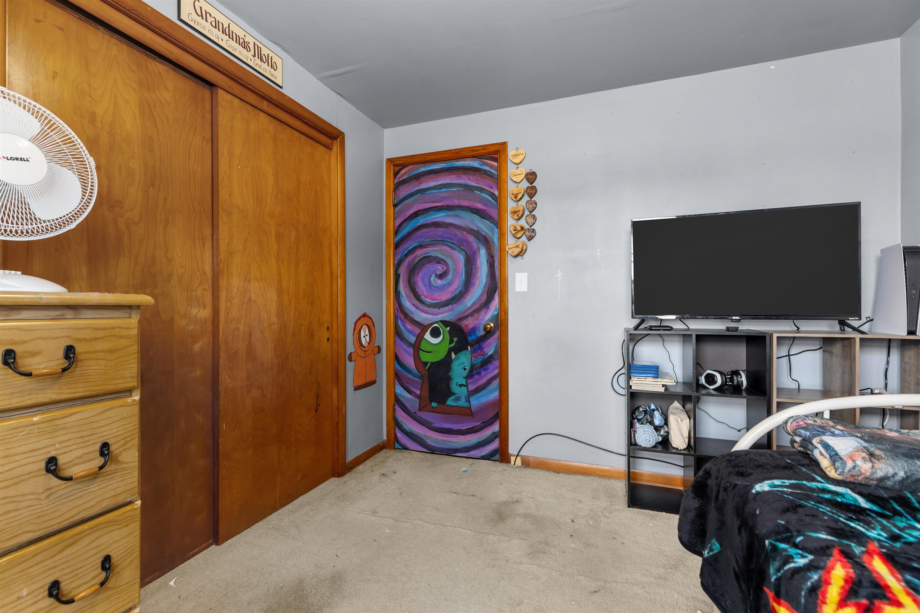 1509 Doemel Street Oshkosh, WI 54901 - Photo 9 of 19