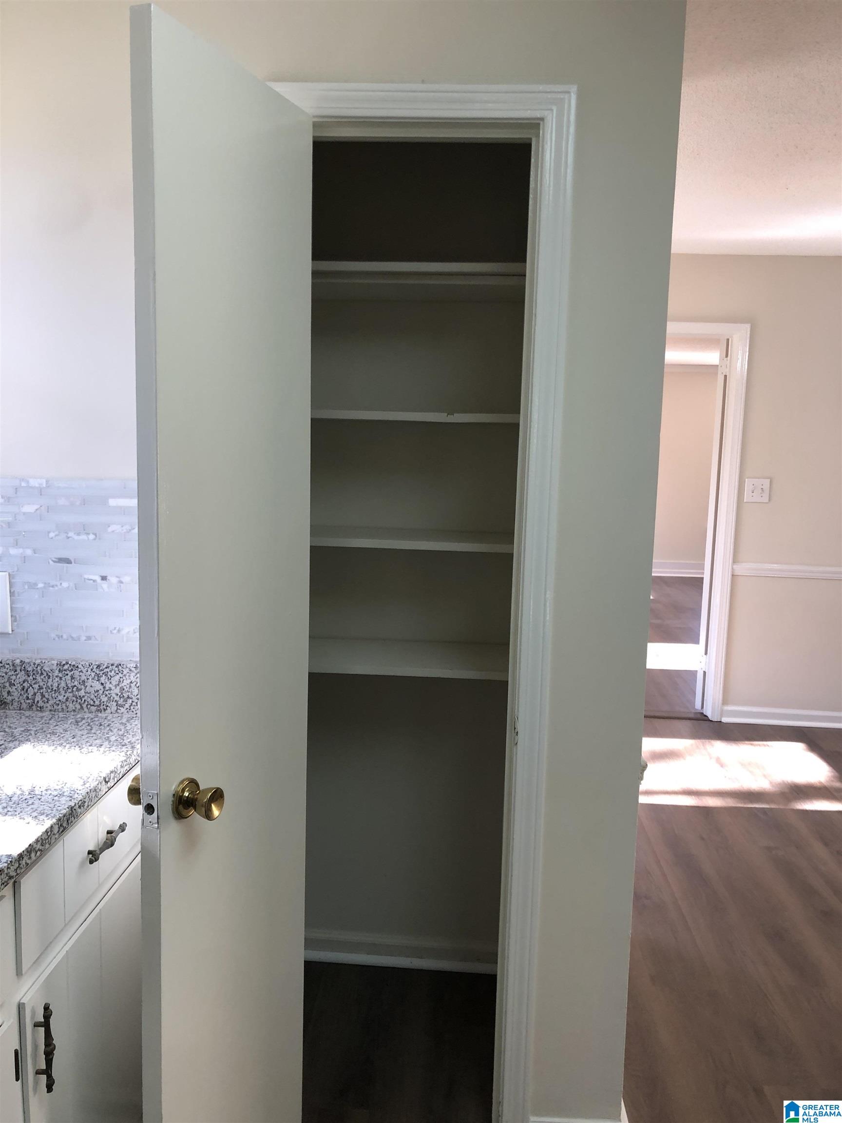 5556 Hampton Road Birmingham, AL 35210 - Photo 26 of 42
