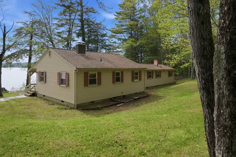 $3,250,000 | 61 Wallace Point Road, Moultonborough, NH 03254