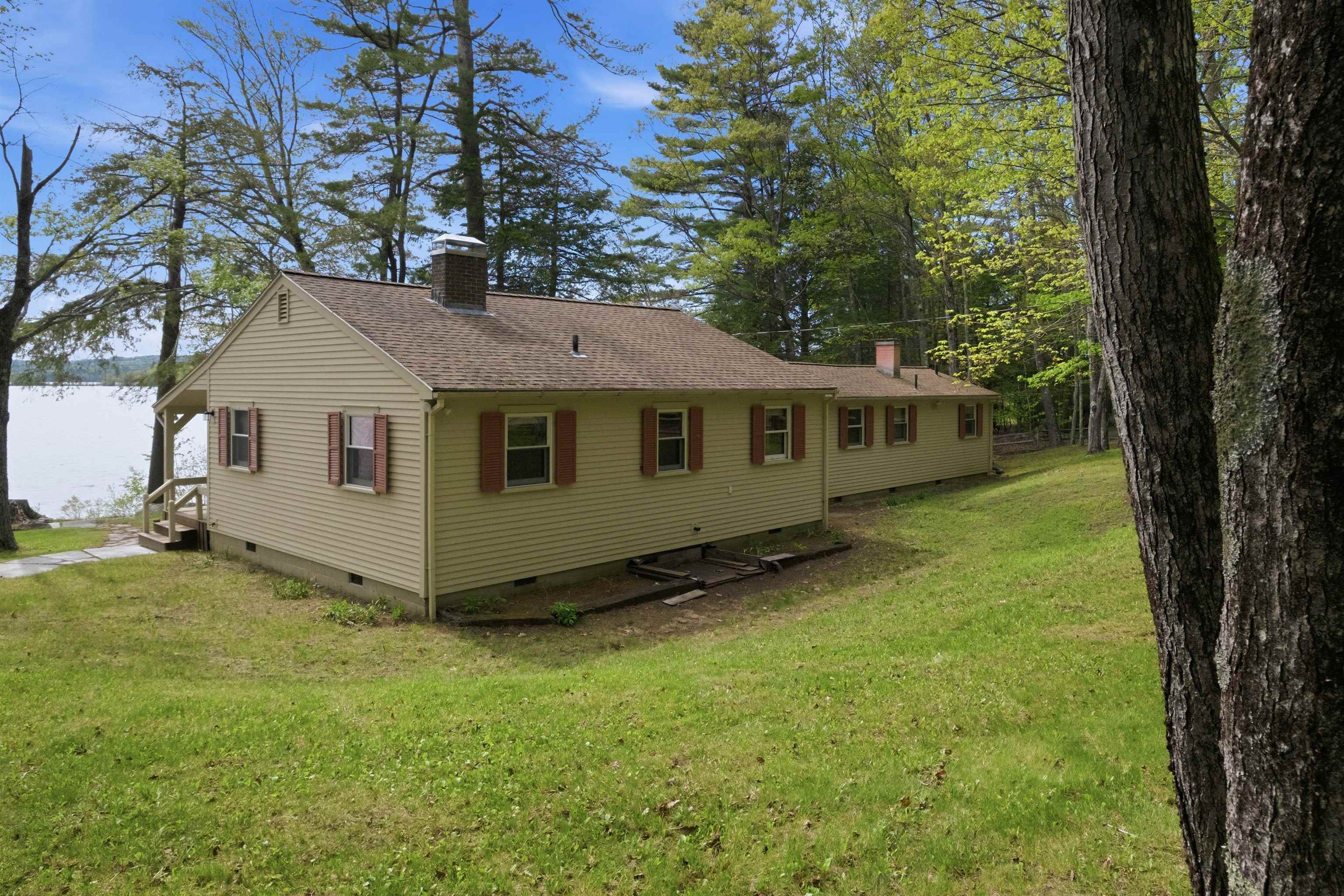 61 Wallace Point Road Moultonborough, NH 03254 - Photo 8 of 54