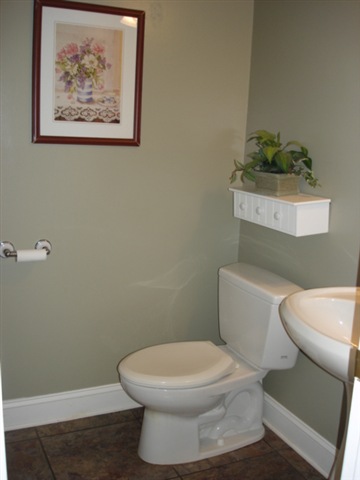 13 Cobblestone Road Greenville, SC 29615 - Photo 11 of 25 Gallery Image 11