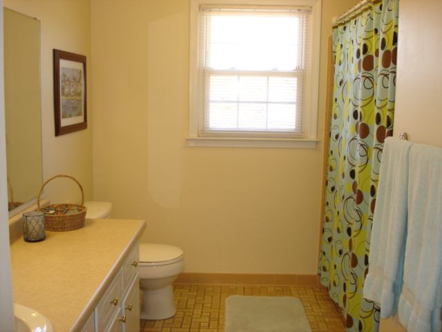 13 Cobblestone Road Greenville, SC 29615 - Photo 20 of 25 Gallery Image 20