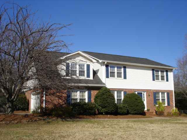 13 Cobblestone Road Greenville, SC 29615 - Photo 24 of 25 Gallery Image 24