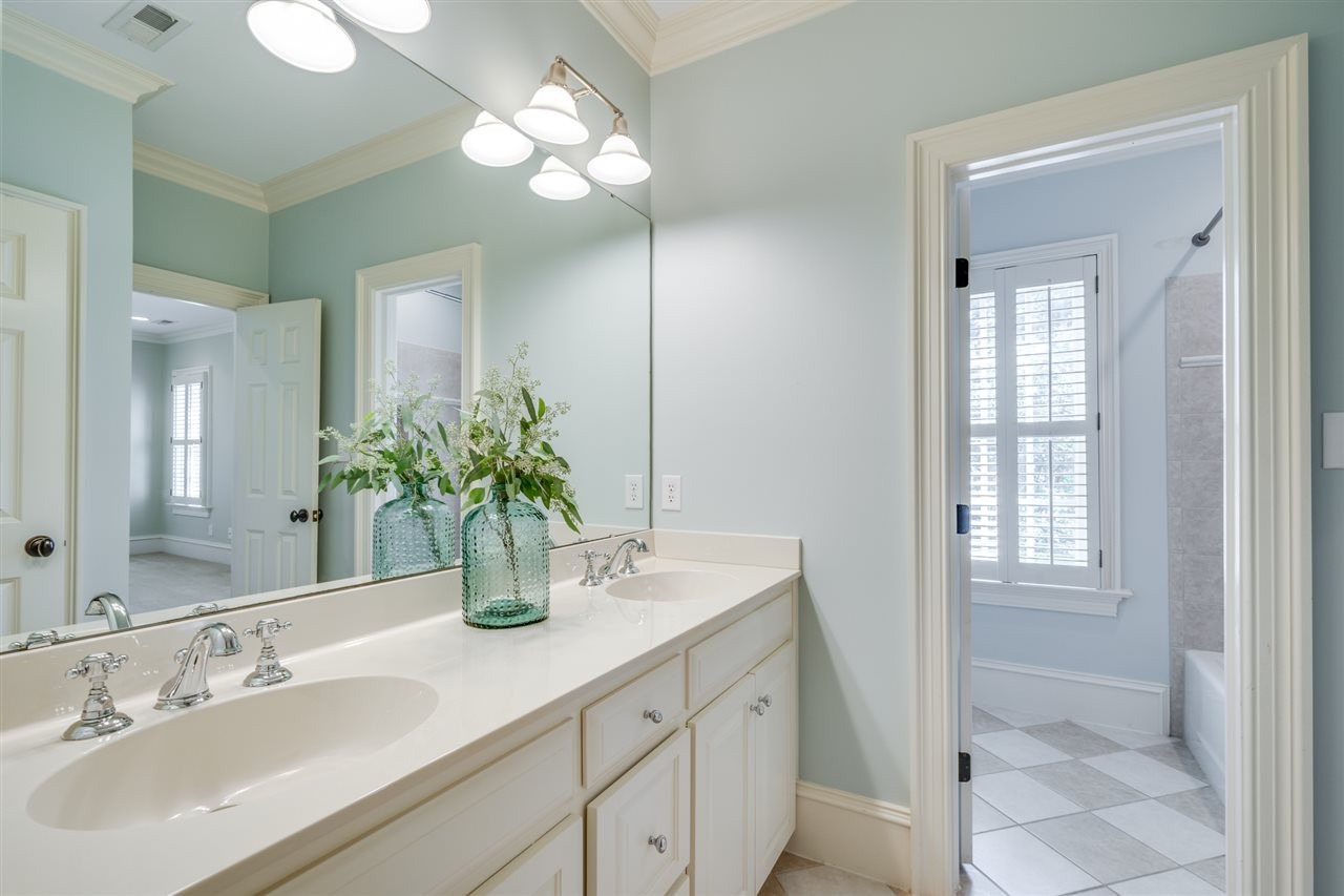 3215 Sussex Road Raleigh, NC 27607 - Photo 22 of 30 Photo 22