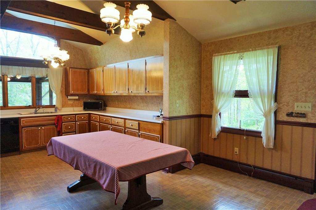 540 South Benbrook Road Butler, PA 16001 - Photo 13 of 25 Gallery Image 13