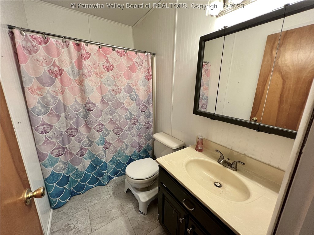 11675 Charleston Road Leon, WV 25123 - Photo 30 of 49 Gallery Image 30
