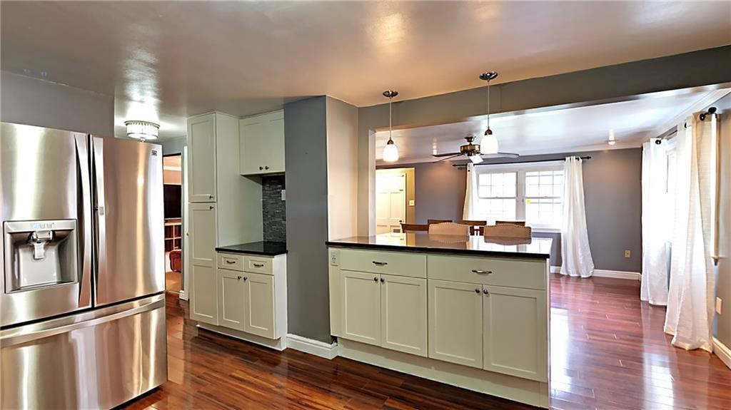 138 Ramage Road Pittsburgh, PA 15214 - Photo 8 of 25 Gallery Image 8