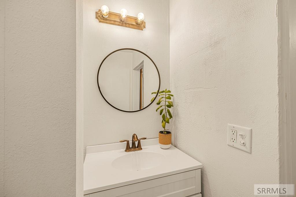 1601 South 2nd Avenue Pocatello, ID 83201 - Photo 17 of 30