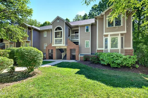 $234,900 | 113 Abingdon Court, Unit LC, Cary, NC 27513