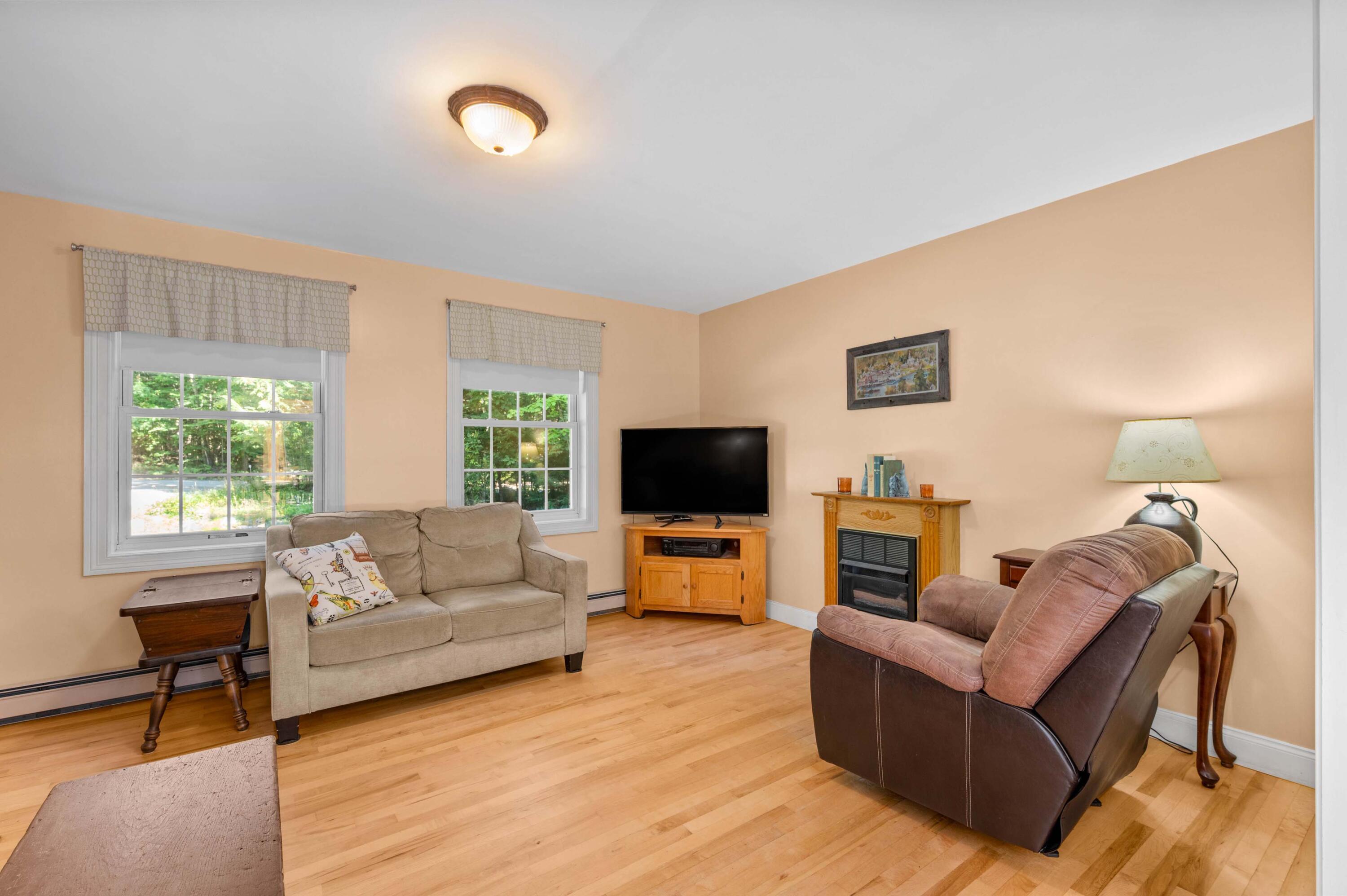 33 Anthoine Road Windham, ME 04062 - Photo 7 of 52 7-33-Anthoine-Rd-7
