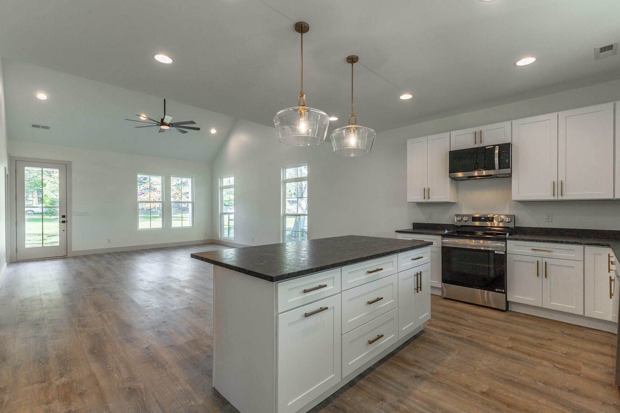 516 West Reed Road LaFayette, GA 30728 - Photo 29 of 56 516 West Reed Road HD-83