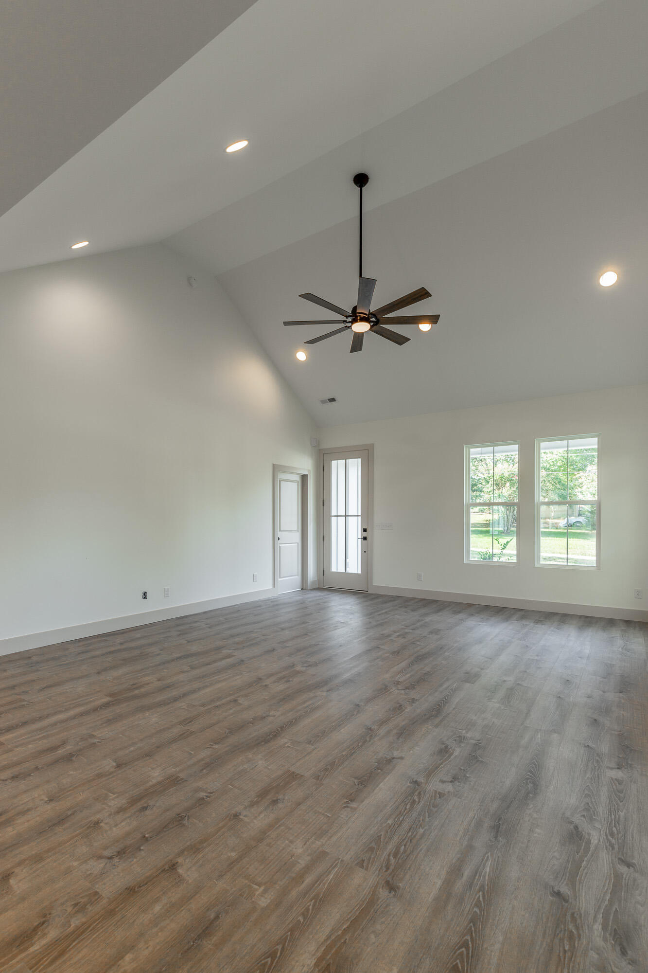 516 West Reed Road LaFayette, GA 30728 - Photo 32 of 56 516 West Reed Road HD-86