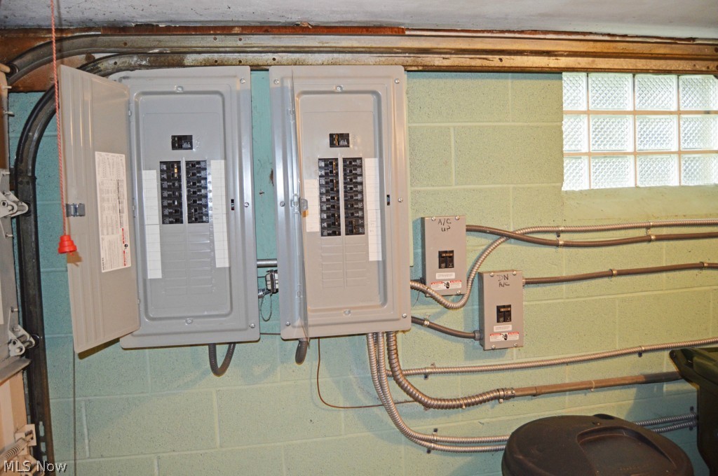 2926 Snow Road Cleveland, OH 44134 - Photo 23 of 25