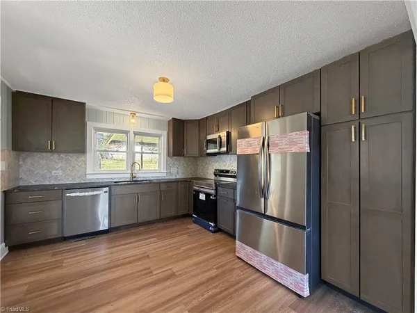 $250,000 | 902 Welborn Avenue, Wilkesboro, NC 28697