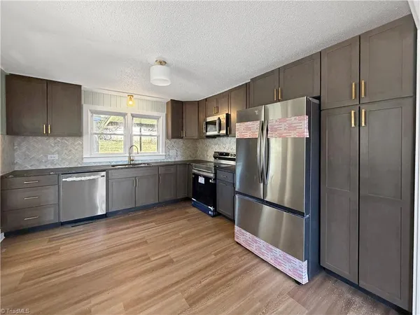 $250,000 | 902 Welborn Avenue, Wilkesboro, NC 28697