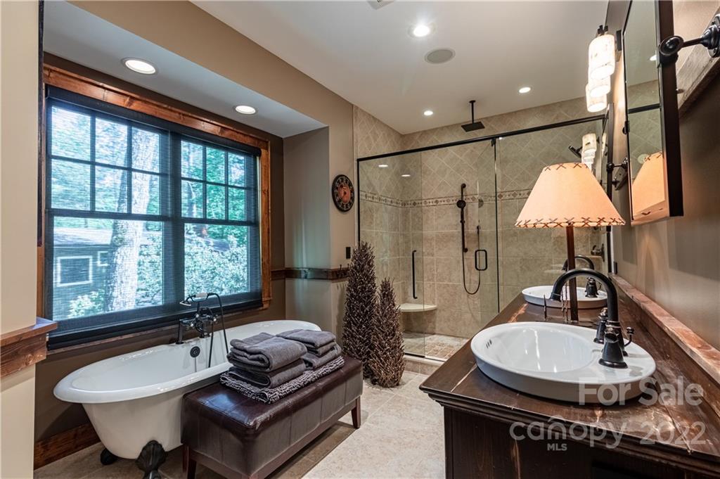 234 Staircase Falls Road Sapphire, NC 28774 - Photo 18 of 35 Gallery Image 18