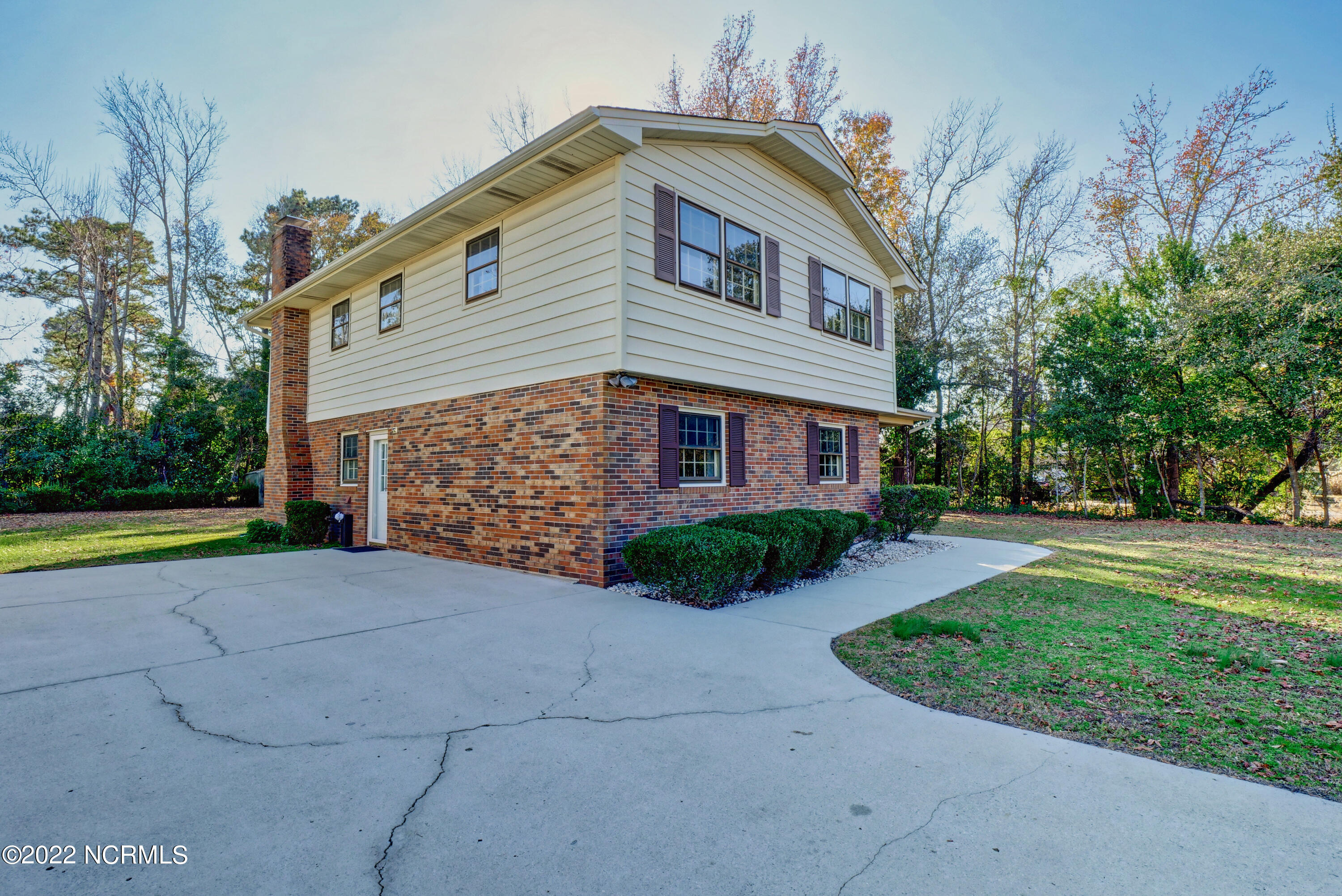 302 Tanbridge Road Wilmington, NC 28405 - Photo 8 of 37 004_p9255471_2_3_4_5_6_7