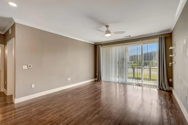 $1,895 | 3517 Windhaven Parkway, Unit 1308, Lewisville, TX 75056