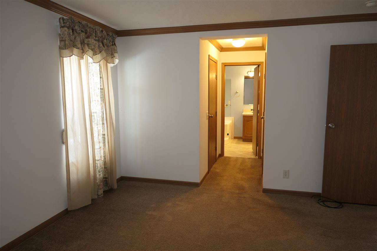 1748 South Coleman Road Shepherd, MI 48883 - Photo 26 of 42 1875210-25.JPG