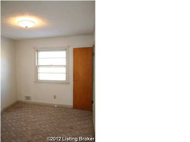 5700 Maryman Road Louisville, KY 40258 - Photo 5 of 10 Additional Photo
