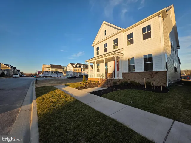 $749,900 | 505 Willowshire Street, Middle River, MD 21220