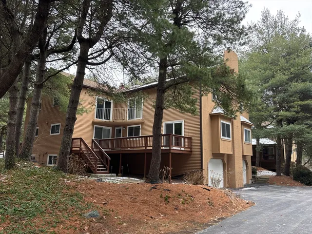 $3,250 | 100 Captain Eames Circle, Unit 100, Ashland, MA 01721