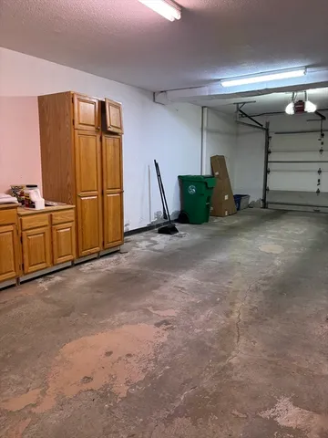 $3,250 | 100 Captain Eames Circle, Unit 100, Ashland, MA 01721