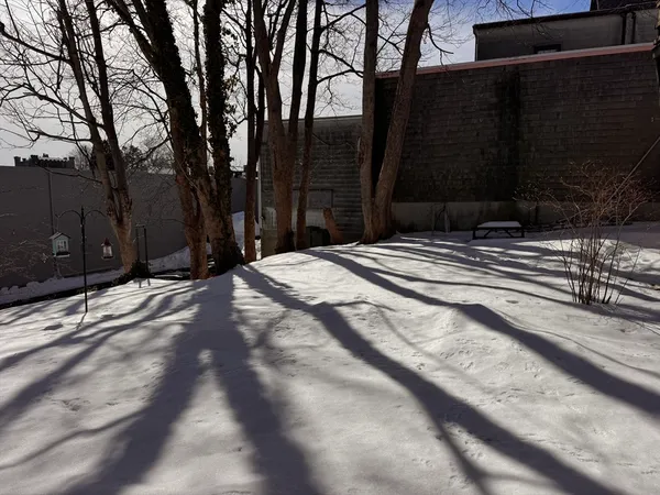 $2,800 | 108 Washington Street, Unit 2, Marblehead, MA 01945