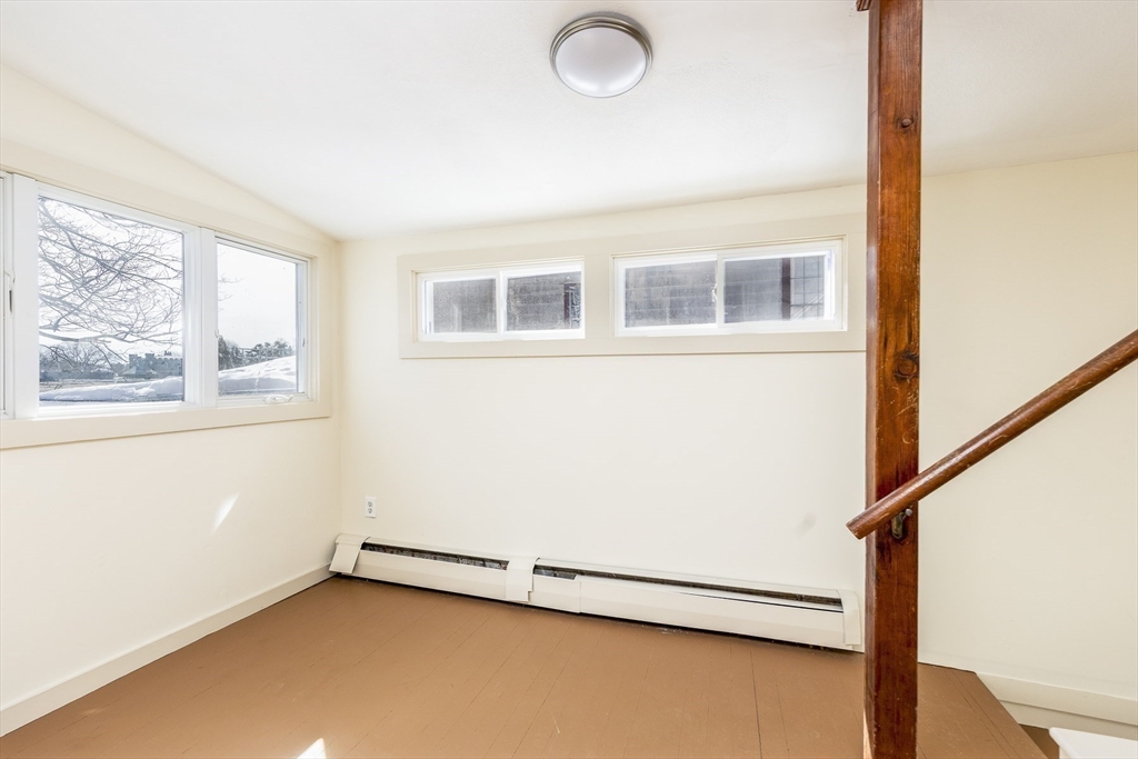 108 Washington Street, Unit 2 Marblehead, MA 01945 - Photo 8 of 23