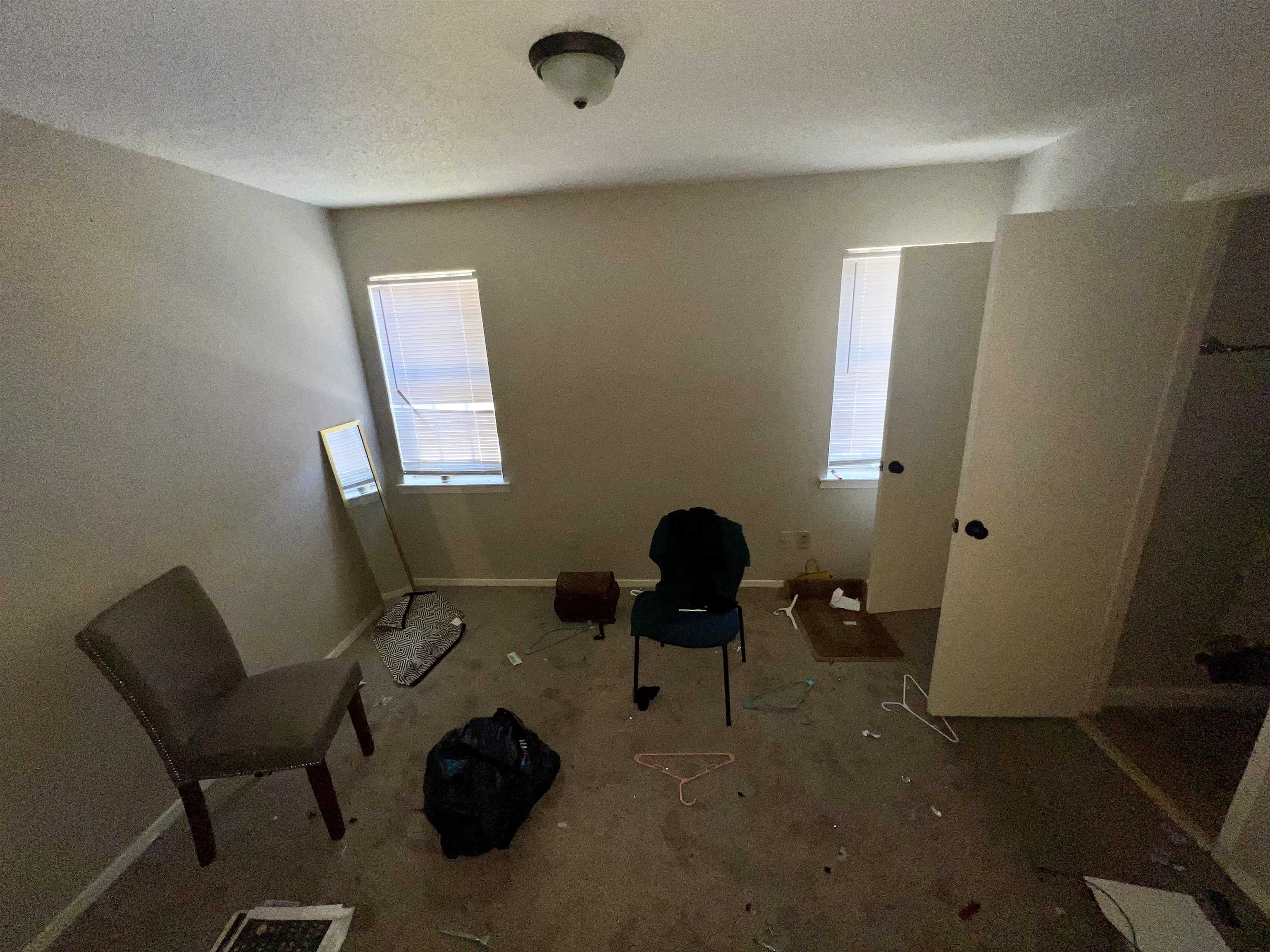 5573 Pleasant View Road, Unit 35 Memphis, TN 38134 - Photo 14 of 18 a work room with furniture and a window