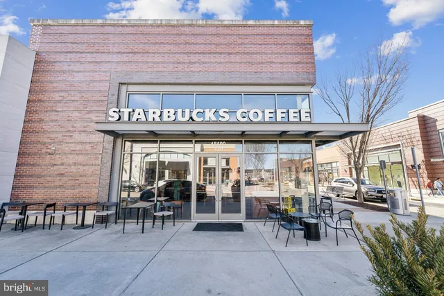 $438,000 | 2707 Sheffield Hill Way, Woodbridge, VA 22191