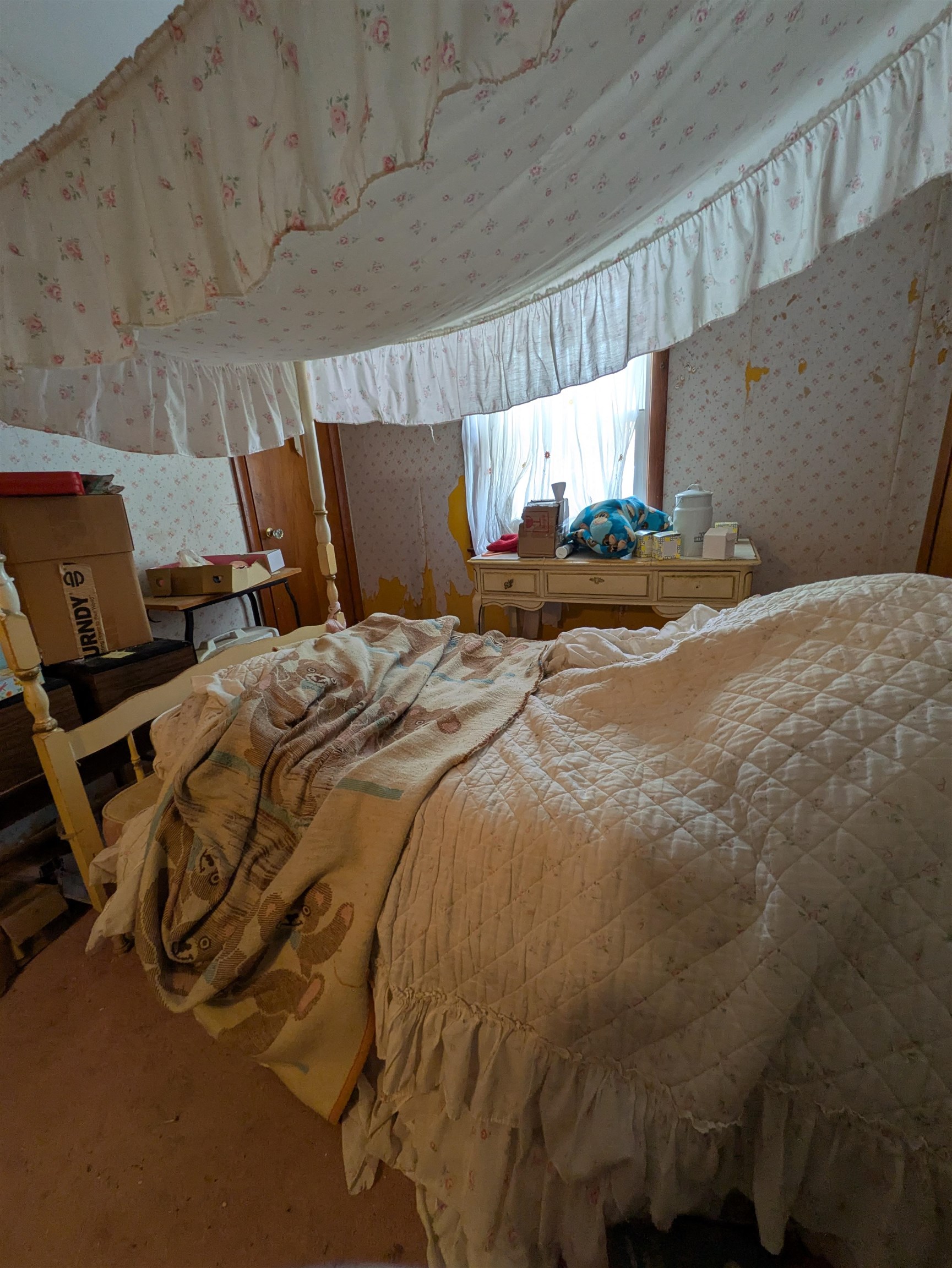 185 Cameron Street Manchester, NH 03103 - Photo 7 of 29 Gallery Image 7
