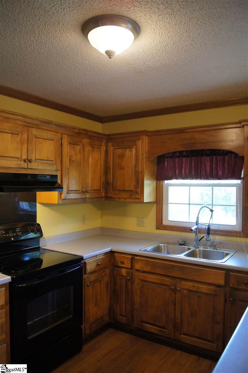 1216 Whippoorwill Road Pelzer, SC 29669 - Photo 11 of 34 Gallery Image 11