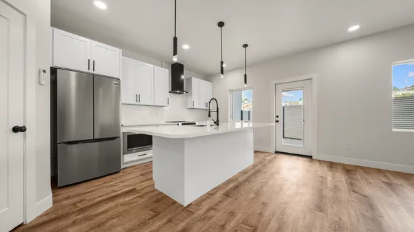 $669,000 | 2398 Ridge Cir Drive, Unit A, Grand Junction, CO 81507