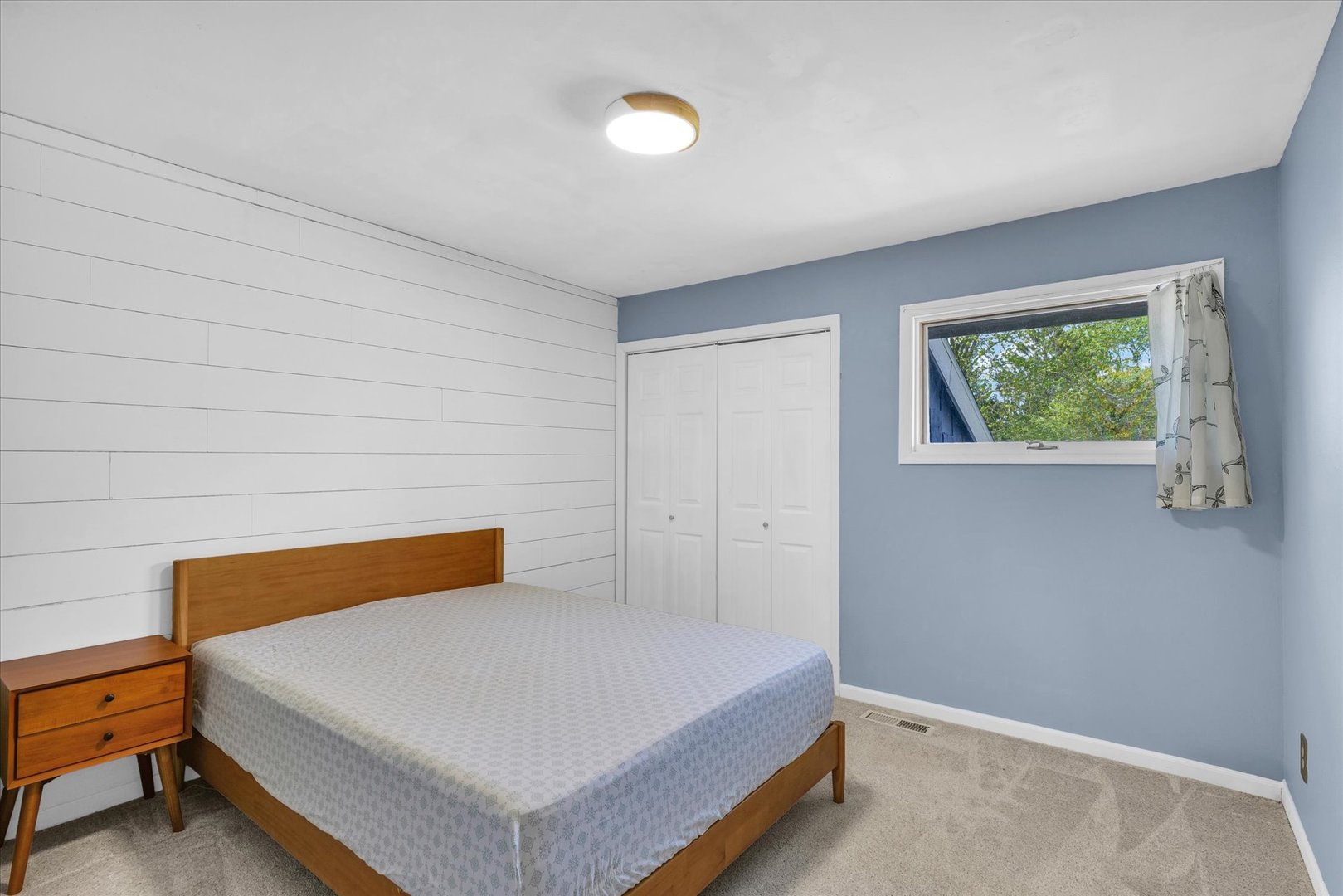 1912 Woodfield Road Champaign, IL 61822 - Photo 32 of 48 Gallery Image 32