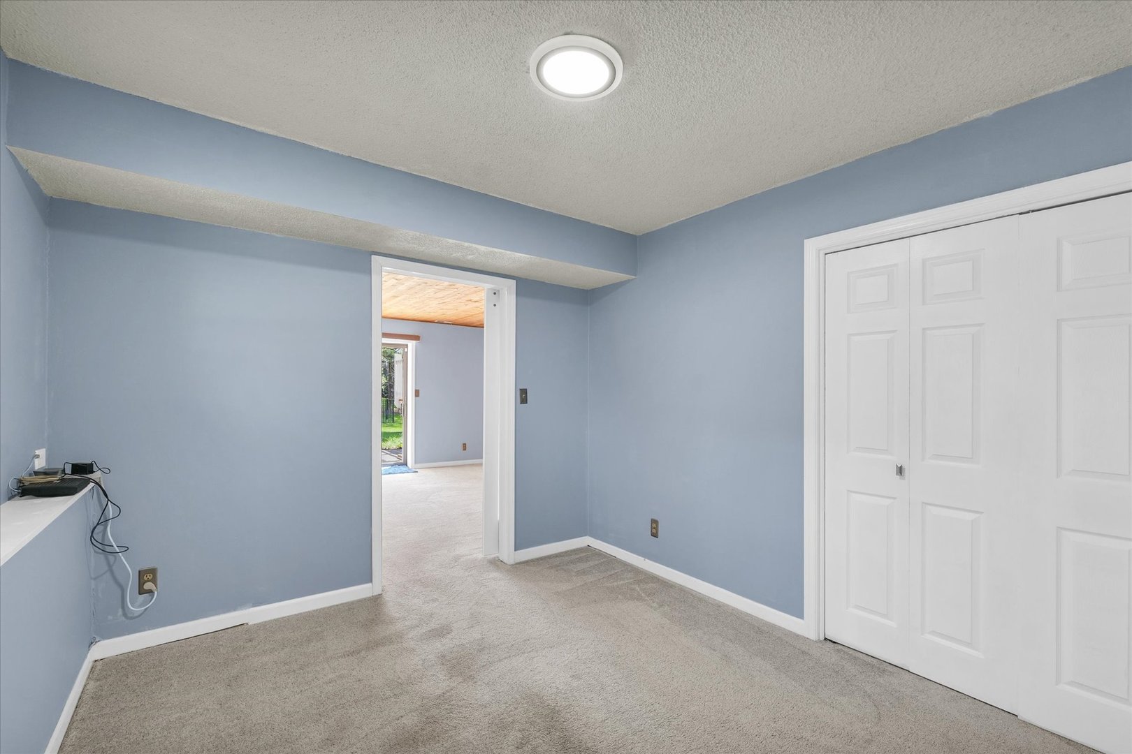 1912 Woodfield Road Champaign, IL 61822 - Photo 38 of 48 Gallery Image 38