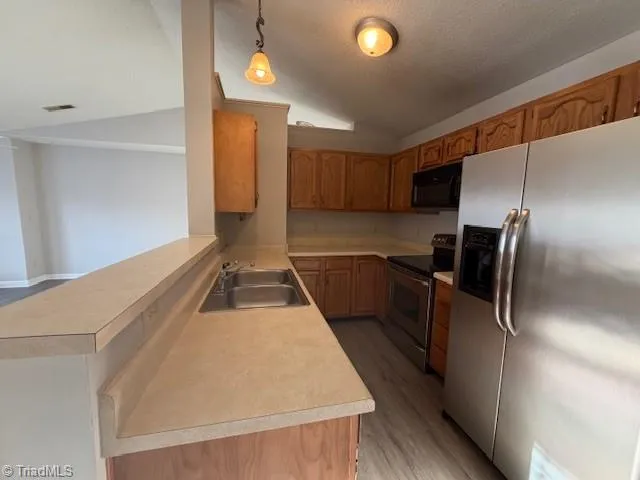 $1,300 | 6706 West Friendly Avenue, Unit 1L, Greensboro, NC 27410