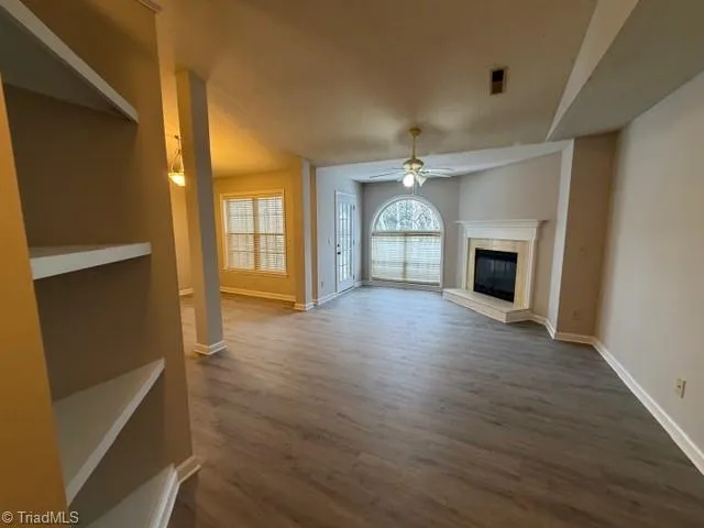 $1,300 | 6706 West Friendly Avenue, Unit 1L, Greensboro, NC 27410