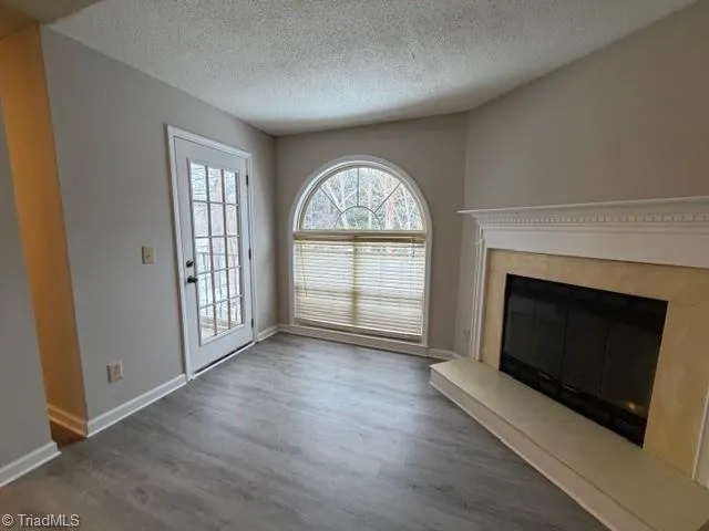 $1,300 | 6706 West Friendly Avenue, Unit 1L, Greensboro, NC 27410