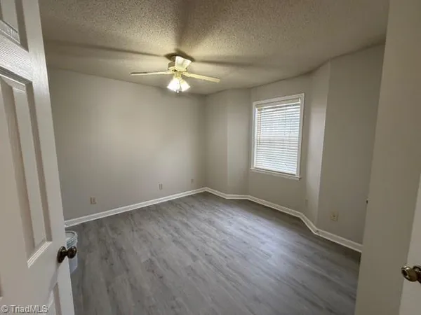 $1,275 | 6706 West Friendly Avenue, Unit 1L, Greensboro, NC 27410