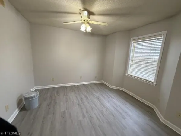 $1,275 | 6706 West Friendly Avenue, Unit 1L, Greensboro, NC 27410