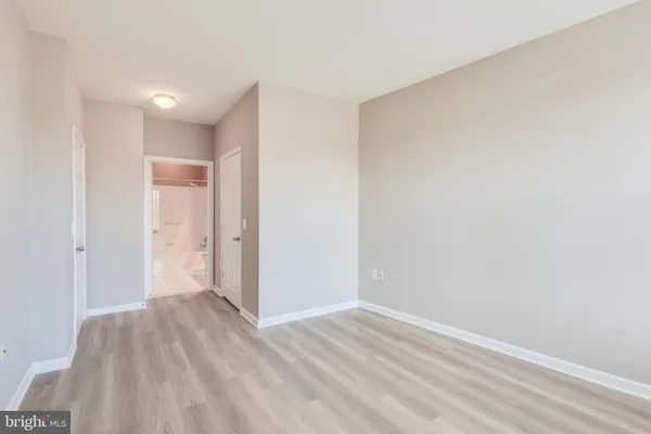 $2,700 | 9480 Virginia Center Boulevard, Unit 308, Vienna, VA 22181