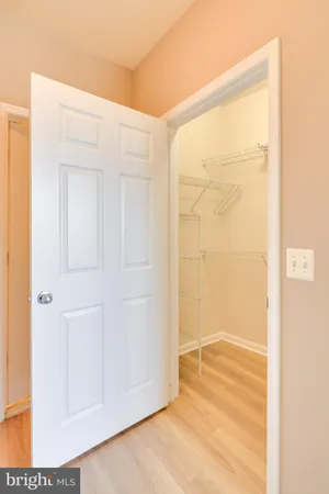$2,700 | 9480 Virginia Center Boulevard, Unit 308, Vienna, VA 22181