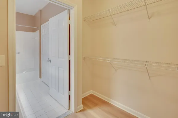 $2,700 | 9480 Virginia Center Boulevard, Unit 308, Vienna, VA 22181