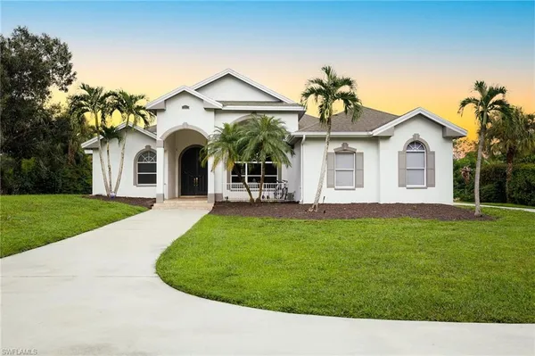 $1,899,900 | 160 Logan Boulevard South, Naples, FL 34119