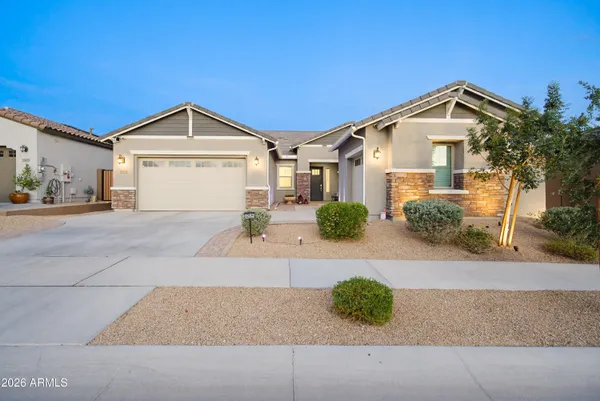 $888,000 | 32525 North 22nd Drive, Phoenix, AZ 85085