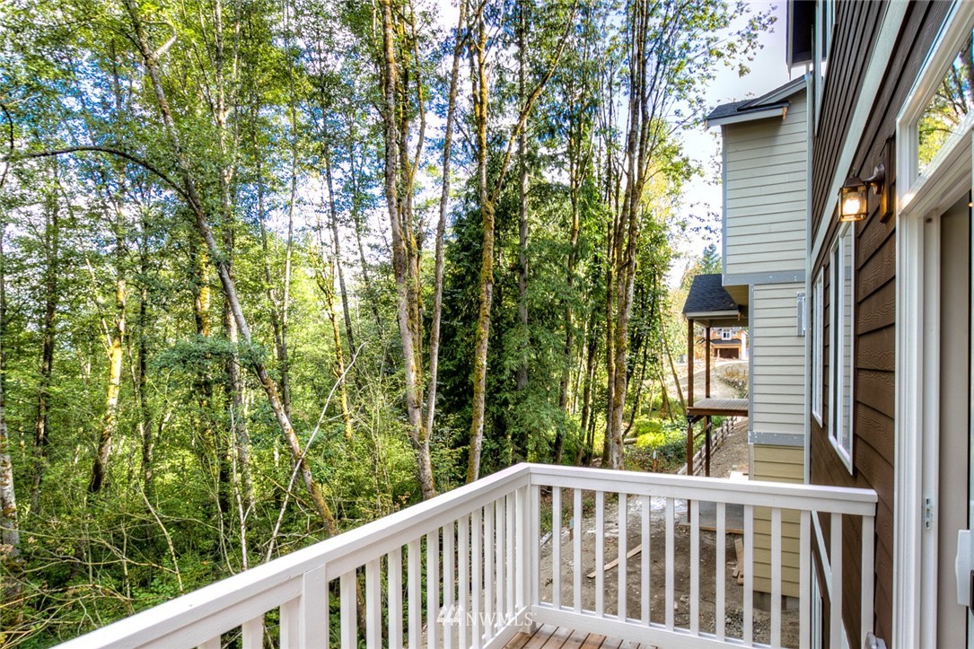 17601 3rd Avenue Southeast, Unit 12 Bothell, WA 98012 - Photo 2 of 11